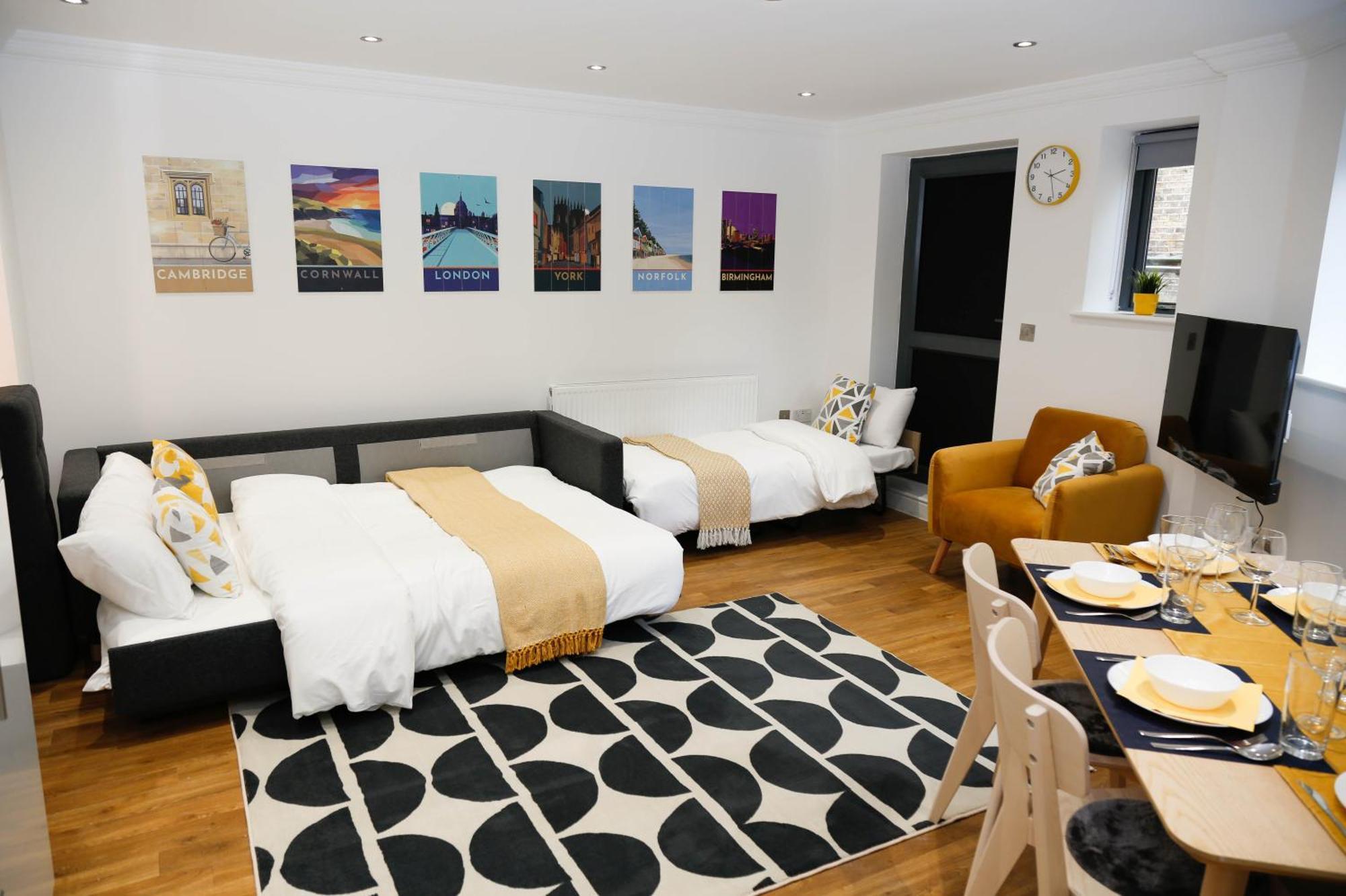 New Luxury Apartments In Central Location Next To Shops, Cafes, Bars & Metro Лондон Экстерьер фото