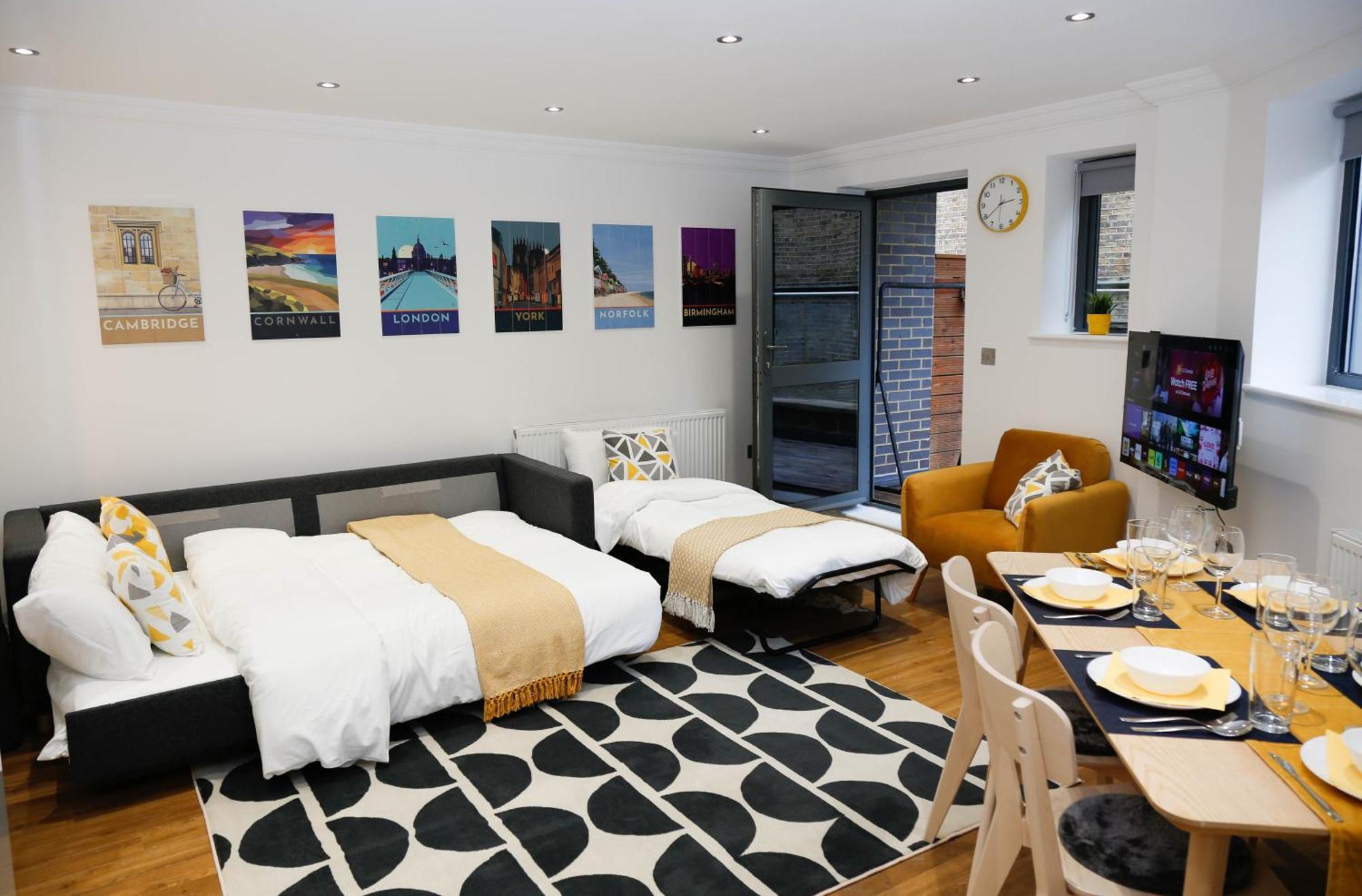 New Luxury Apartments In Central Location Next To Shops, Cafes, Bars & Metro Лондон Экстерьер фото